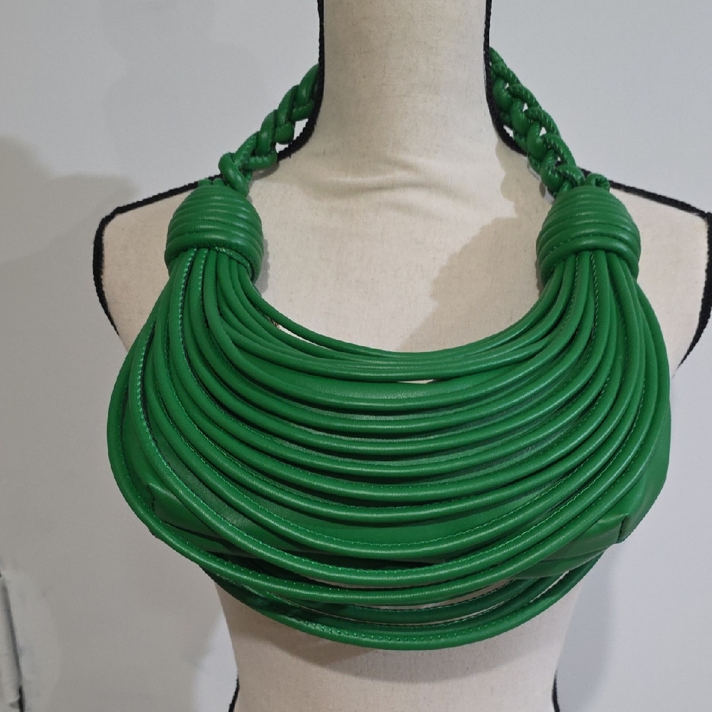 Green Statement Bib Necklace – Bold Layered Design